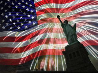 Fireworks-US-flag-28421135_71881_ver1.0_320_240.jpg