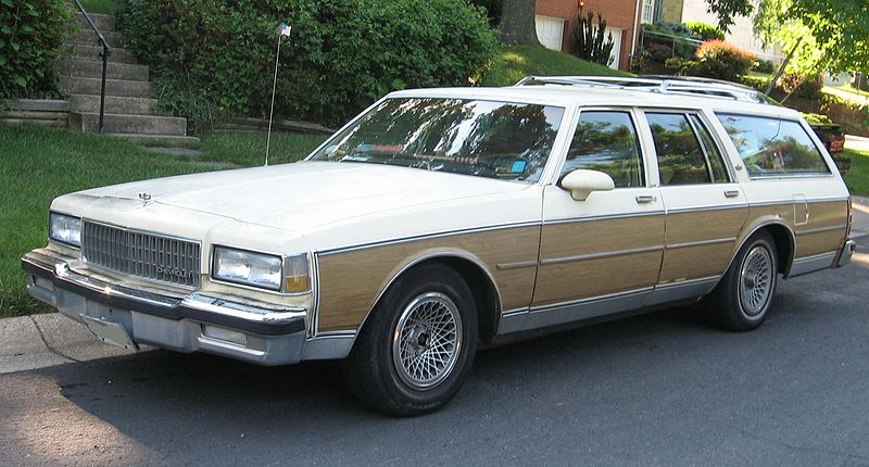 800px-87-90_Chevrolet_Caprice_wagon.jpg