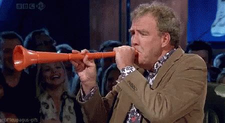 vuvuzela.gif