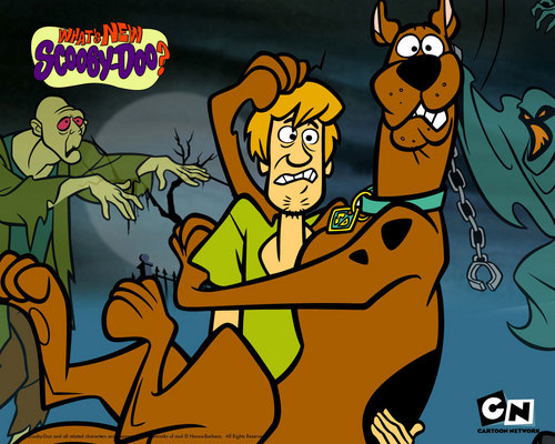 Scooby-Doo-and-Shaggy-scooby-doo-the-mystery-begins-8128720-500-400.jpg