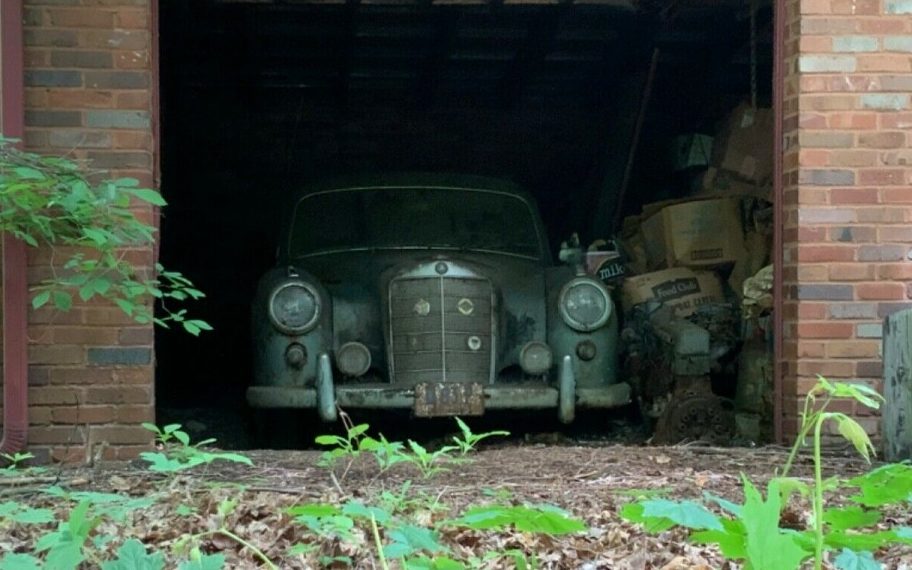 barnfinds.com