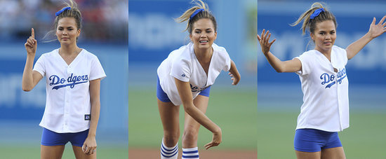 Chrissy-Teigen-Throwing-First-Pitch-LA-Dodgers-Game.jpg