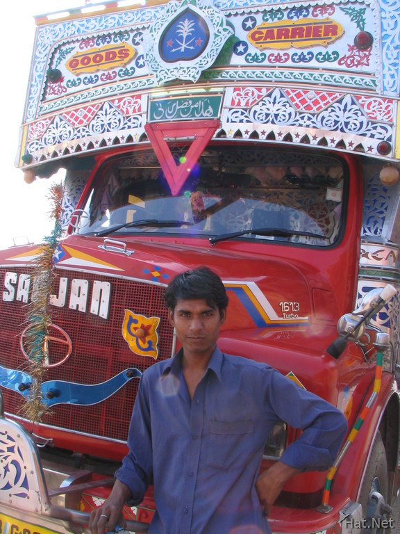 041221113932_indian_truck_driver.jpg