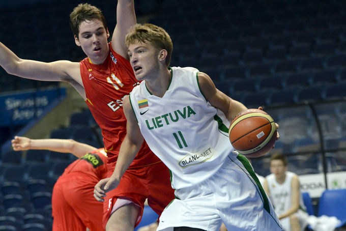 Gonzaga lands Arydis Sabonis's son Domantas