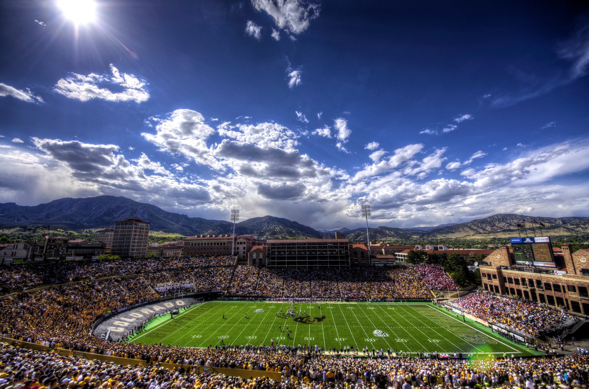 Folsom-Field-panoramic-photo3.jpg