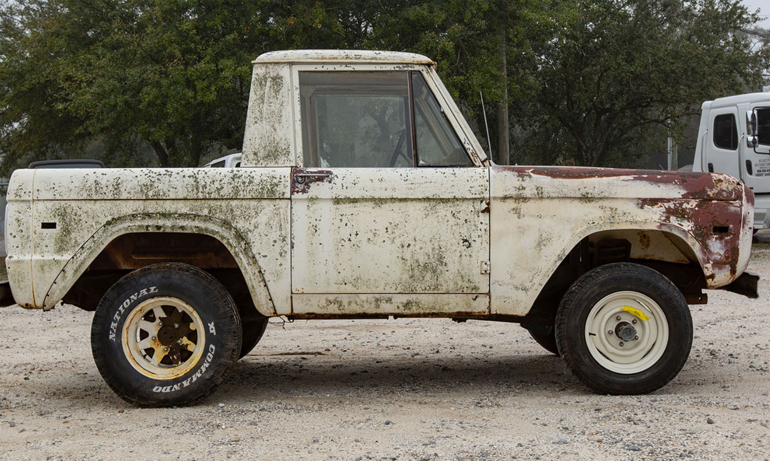 1966-Ford-Bronco-U13-Roadster-003.jpg