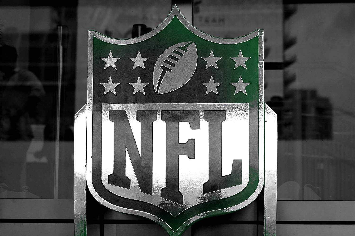 frontofficesports.com