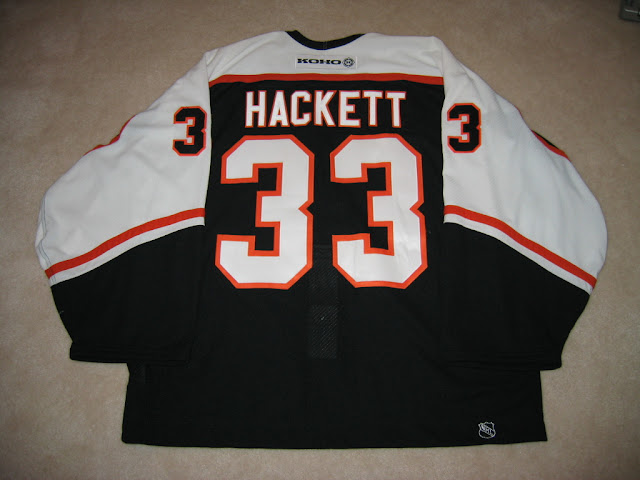 NHL%20-%20PHI%20-%2003-04%20-%20BLACK%20HHOF%20-%2033%20-%20HACKETT%20-%20BACK.jpg