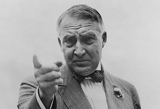 warren-g-harding-pointing.jpg