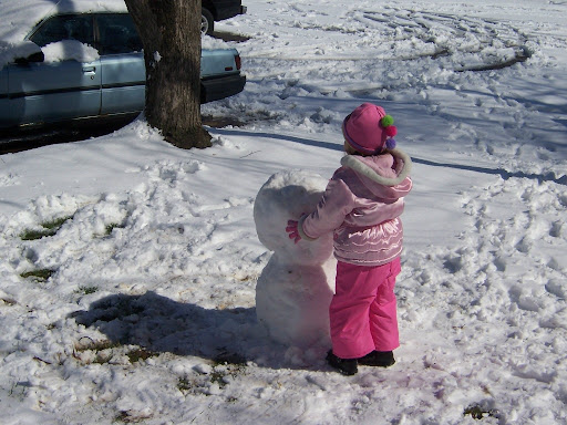 buildingsnowman_5.jpg