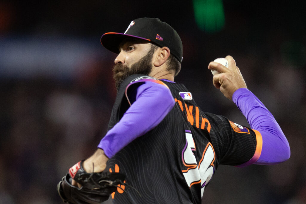 www.mlbtraderumors.com