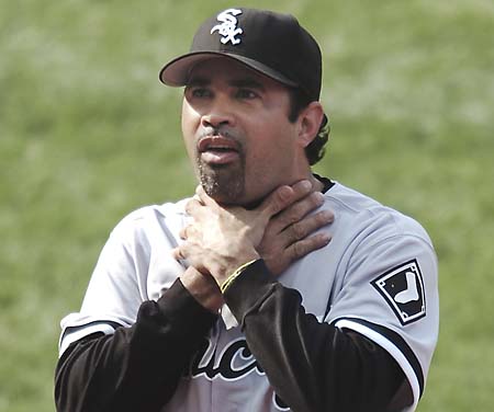 ozzie-guillen-choke.jpg