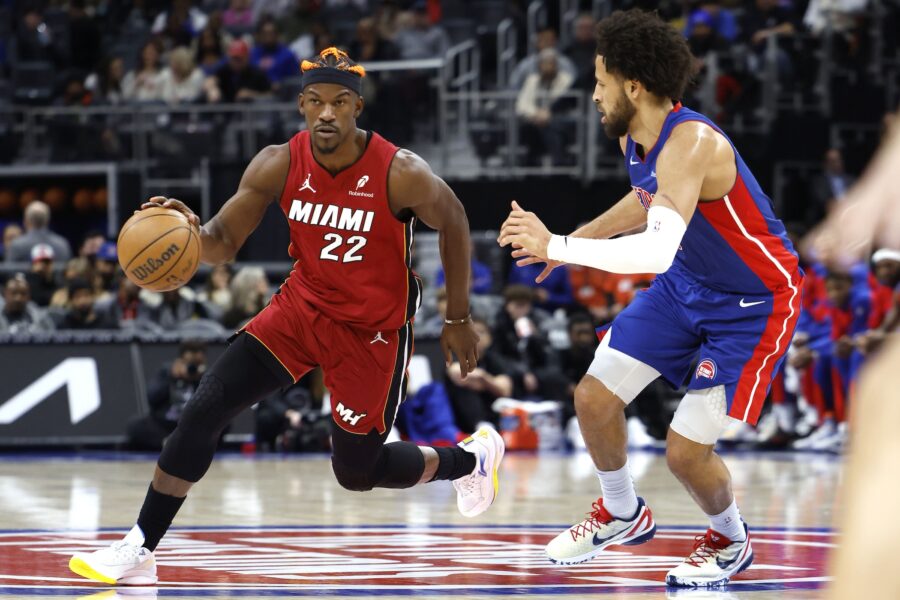 www.hoopsrumors.com