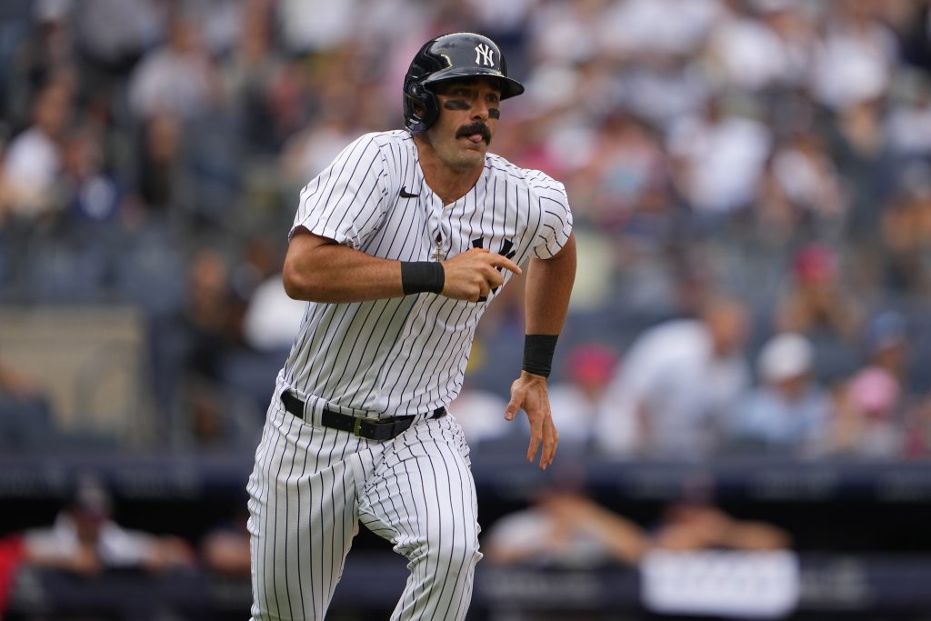www.mlbtraderumors.com