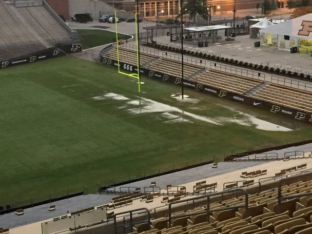 Purdue_Sinkhole%20_OP_1_CP__1475660432353_47415753_ver1.0_640_480.jpg