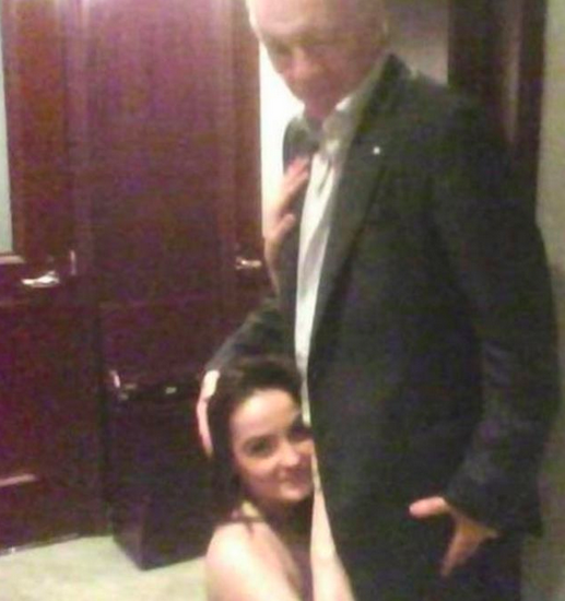 Jerry-Jones-Full-Pic-two.png