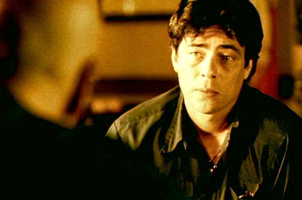 2000_benicio_del_toro_traffic.jpg