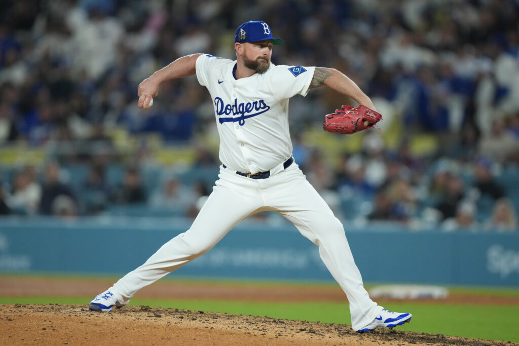 www.mlbtraderumors.com