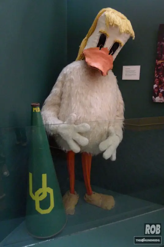 original-university-of-oregon-duck-mascot-e1331543114372.jpg