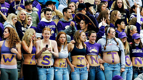 espn_a_univwash_fans_576.jpg