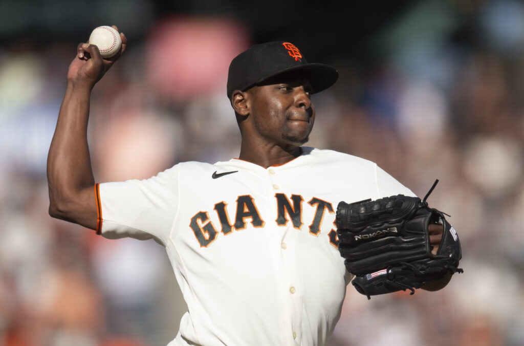 www.mlbtraderumors.com