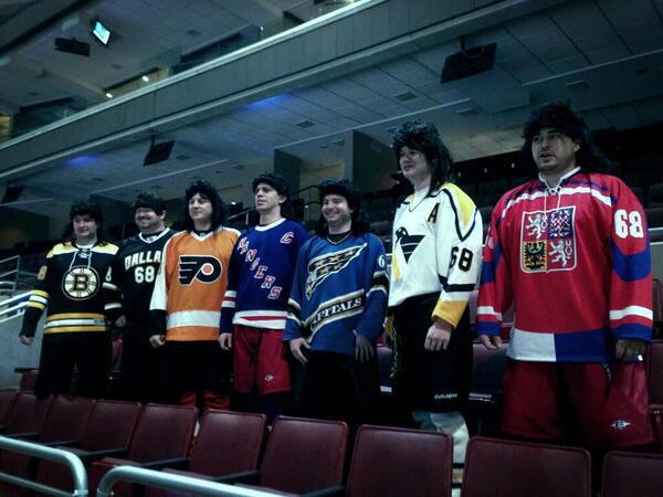 Traveling%2520Jagrs.jpg