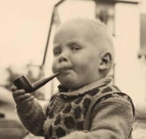 pipe-smoking-baby2.jpg