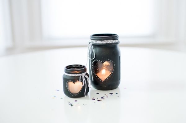 black-painted-mason-jars.jpg