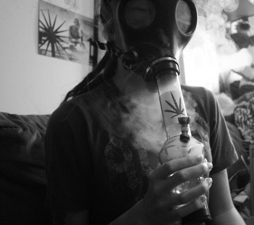 587e2c13c73dd78faed5cde6b2365966--smoke-out-gas-masks.jpg