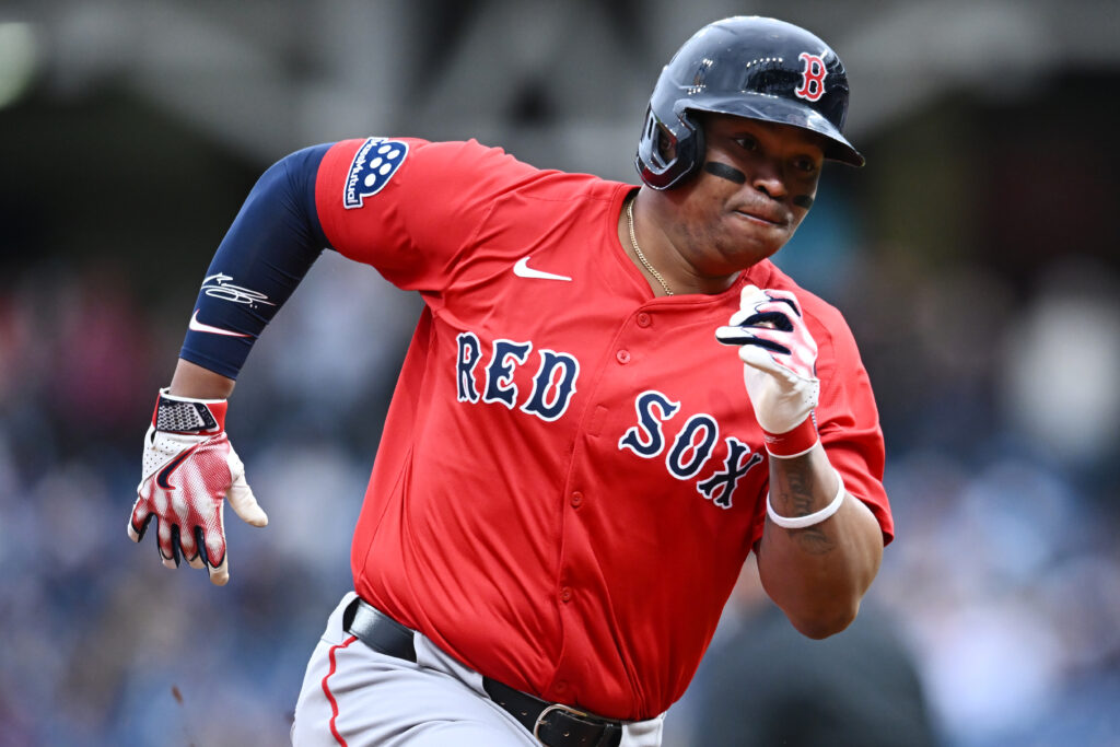 www.mlbtraderumors.com