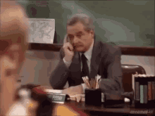 tenor.gif