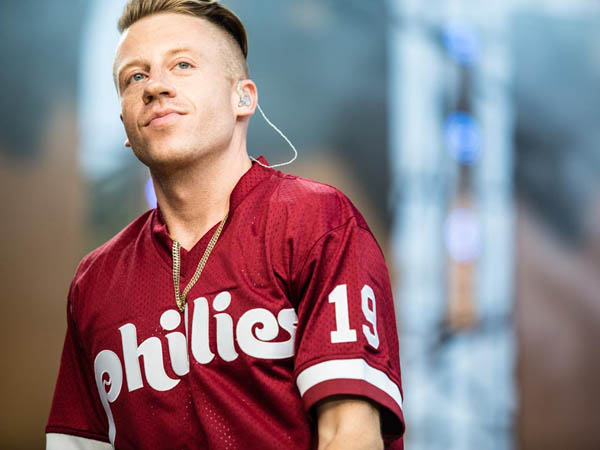 2_macklemore-mia-fest--1_600x450.jpg