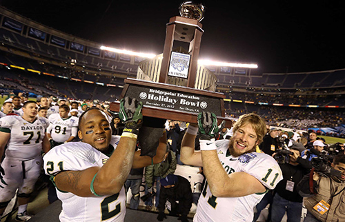 holidaybowl-trophy-dec12.jpg