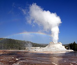 250px-Steam_Phase_eruption_of_Castle_geyser_with_double_rainbow.jpg