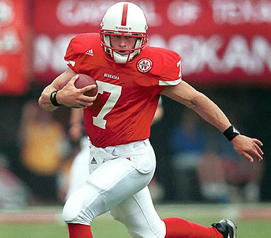 ncf_g_heisman2001_390.jpg