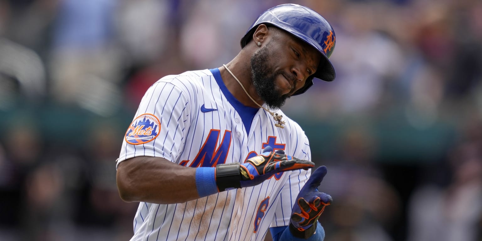 Mets continue late heroics in sweep of Guardians in doubleheader