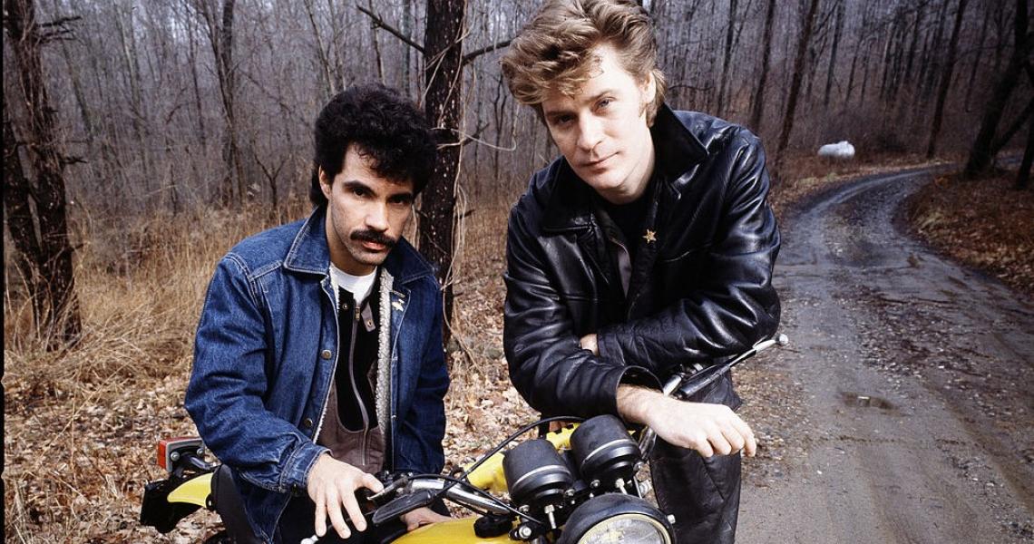 HALL%20OATES%2083%20GettyImages-96738474.jpg