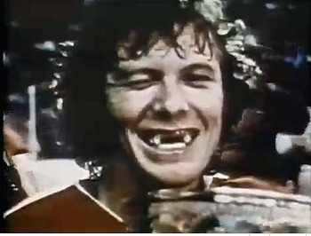 bobby-clarke-wink_display_image.jpg