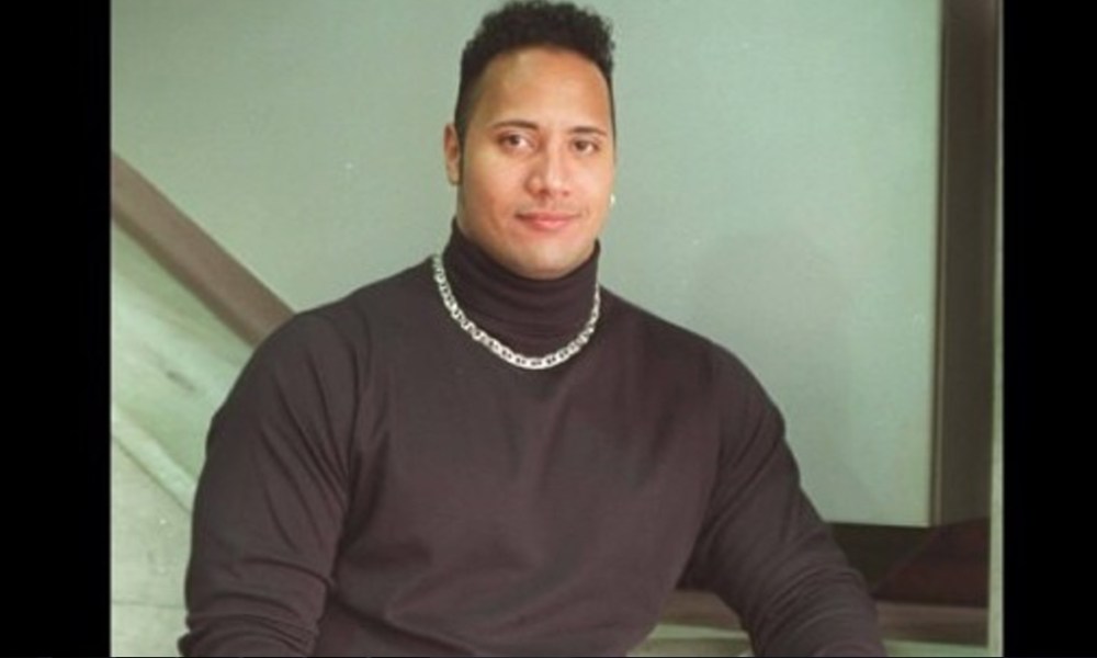 Dwayne 'The Rock' Johnson re-created his cringeworthy throwback fanny-pack  photo | For The Win