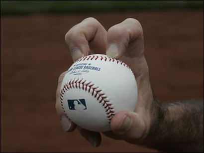 knuckleball-grip.jpg