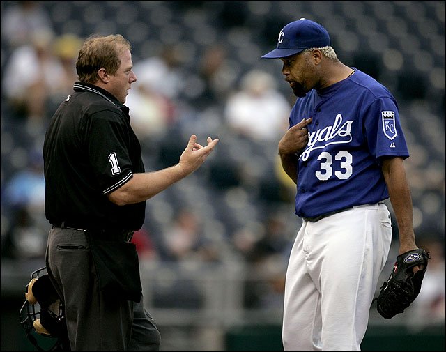 TIGERS_ROYALS__bw_t640.jpg
