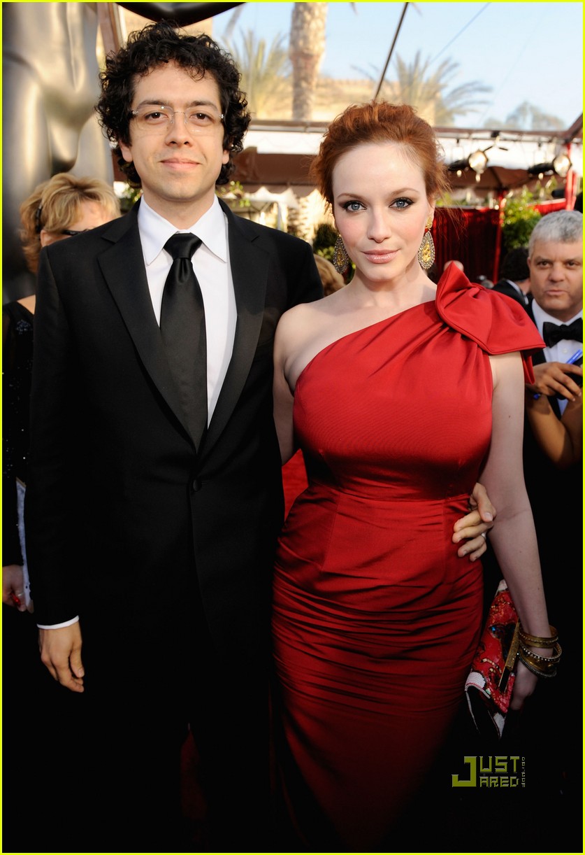 christina-hendricks-2010-sag-awards-02.jpg