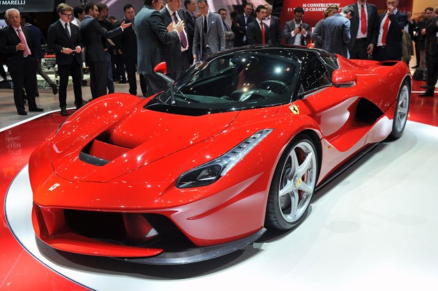 ferrari-laferrari-geneva.jpg