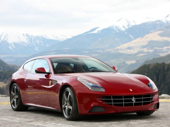 2012-Ferrari-FF-Front-Side-590x442.jpg