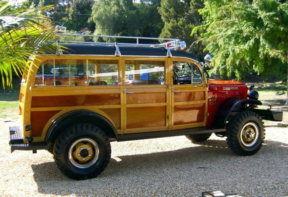 1949_Dodge_Power_Wagon_4x4_Woody_Fire_Truck_Rear_1.jpg