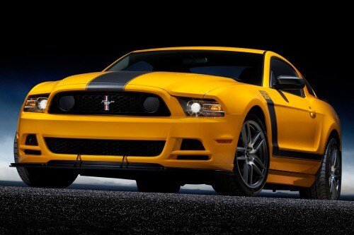2013_ford_mustang_coupe_boss-302_fq_oem_2_500.jpg