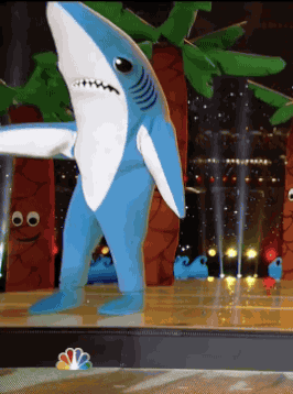 shark-dancing.gif