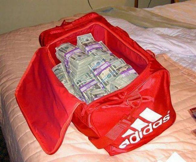 adidas-bag-full-of-cash-1438203658.jpg