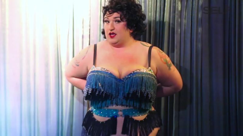 self_this-plus-size-burlesque-performer-is-challenging-harmful-stereotypes.jpg