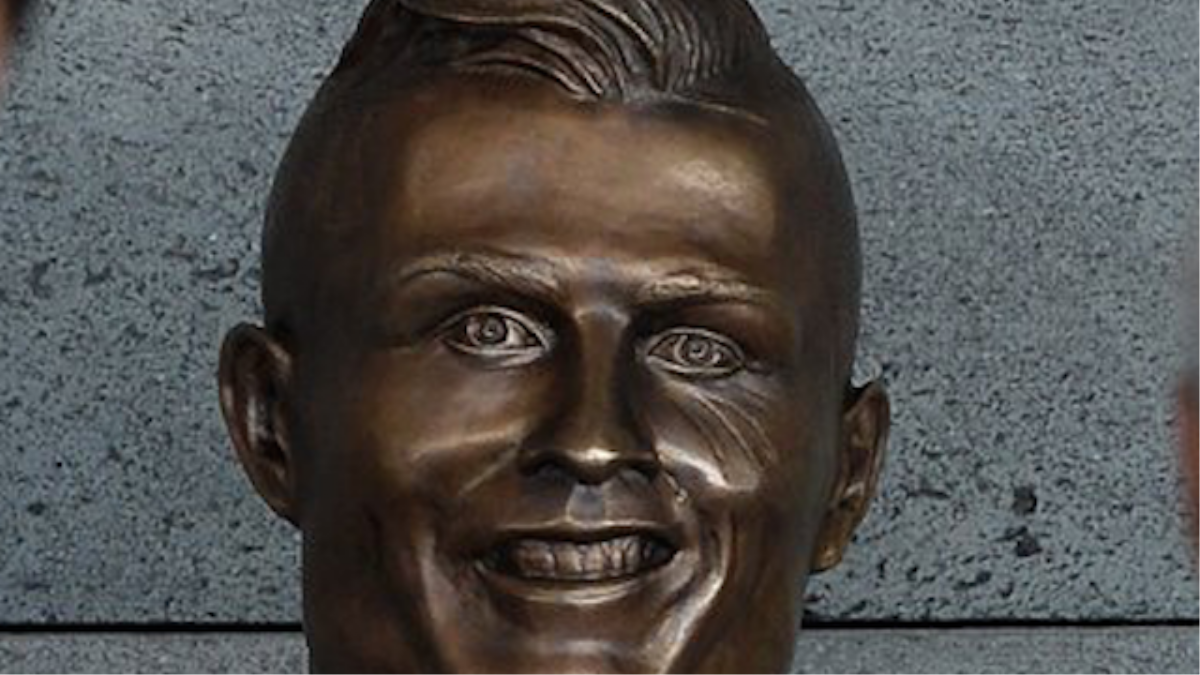 airport-named-after-cristiano-ronaldo-also-has-terrible-ronaldo-statue-body-image-1490801343.png